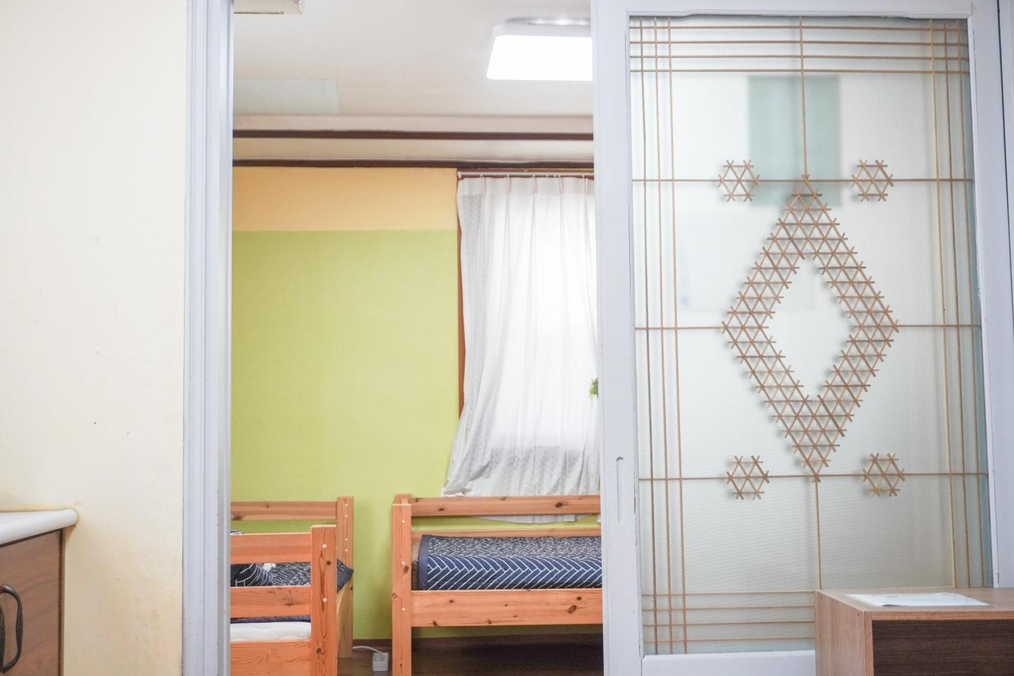 Empathy Guesthouse Daegu Luaran gambar